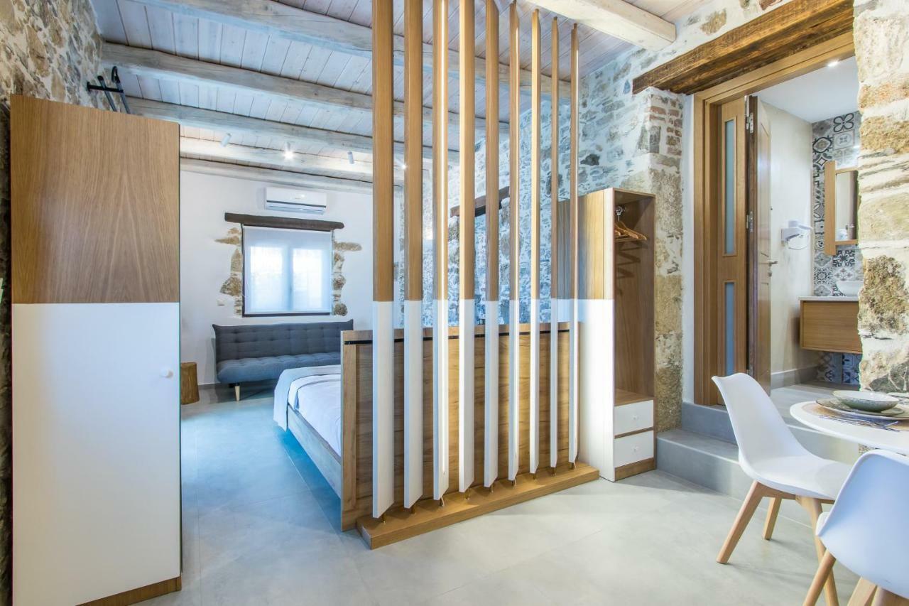 Stairs Homes & Suites Kamaria  Luaran gambar